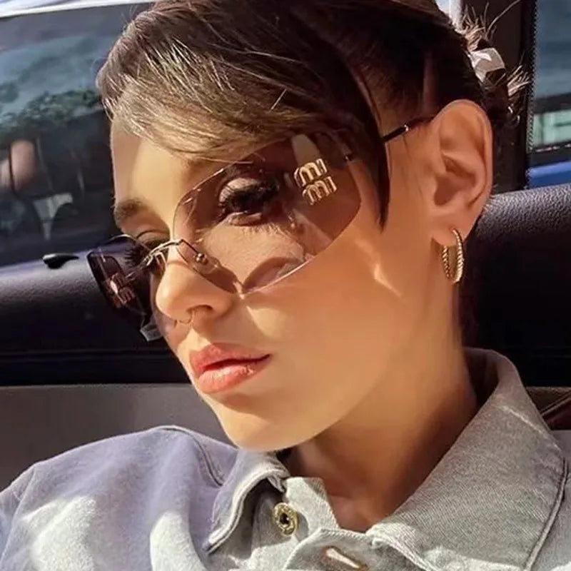 Óculos de Sol Miu M. Runway - Proteção UV400